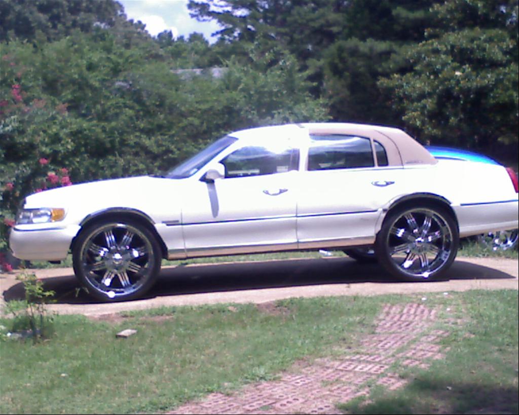 1998 Lincoln Town Car Specs, Prices, VINs & Recalls AutoDetective